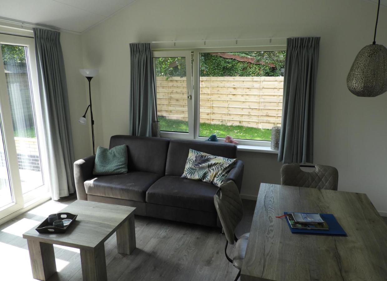 Vakantiewoning 't Steechje Hollum  Buitenkant foto
